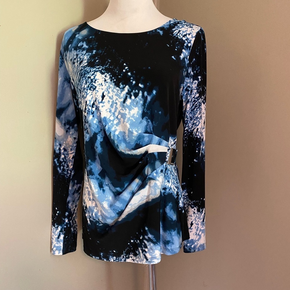 Calvin Klein Sz M Elegant Blue and Black Women's Top